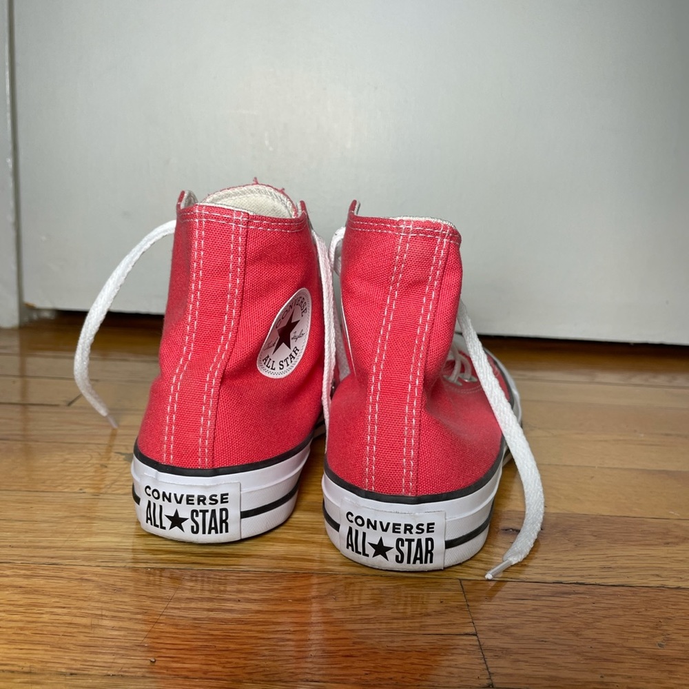 Bright pink/salmon high top converse - Picture 2 of 3